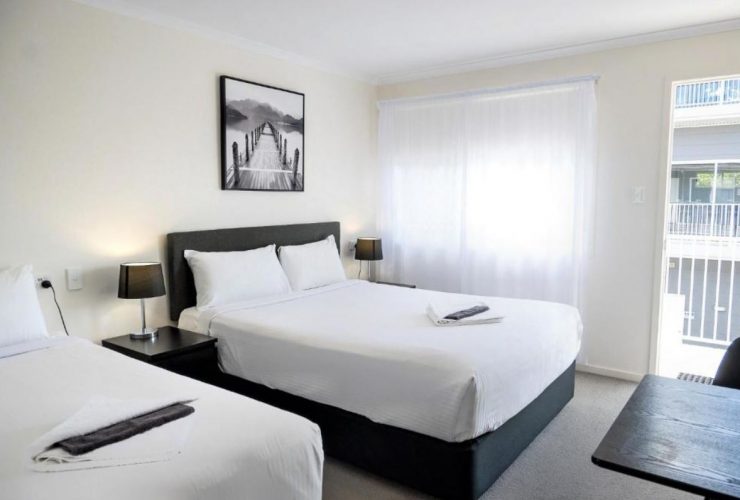 Deluxe Triple Room at Petrie Mill Motel